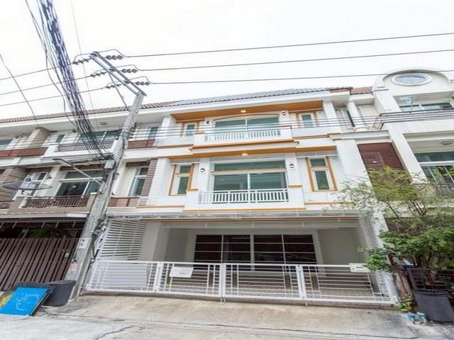 ขายทาวน์โฮม 3ชั้น ซอยมัยลาภ หมู่บ้านพรีเมียม เพลส เกษตรนวมินทร์2 1