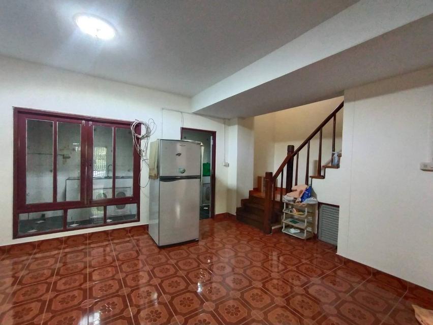 ทาวน์เฮาส์ รีโนเวทใหม่ งบล้านต้นๆก็มีบ้านเป็นของตัวเอง บ้านพฤกษา 11 คลอง3 คลองหลวงน้ำไม่ท่วมบ้าน 11