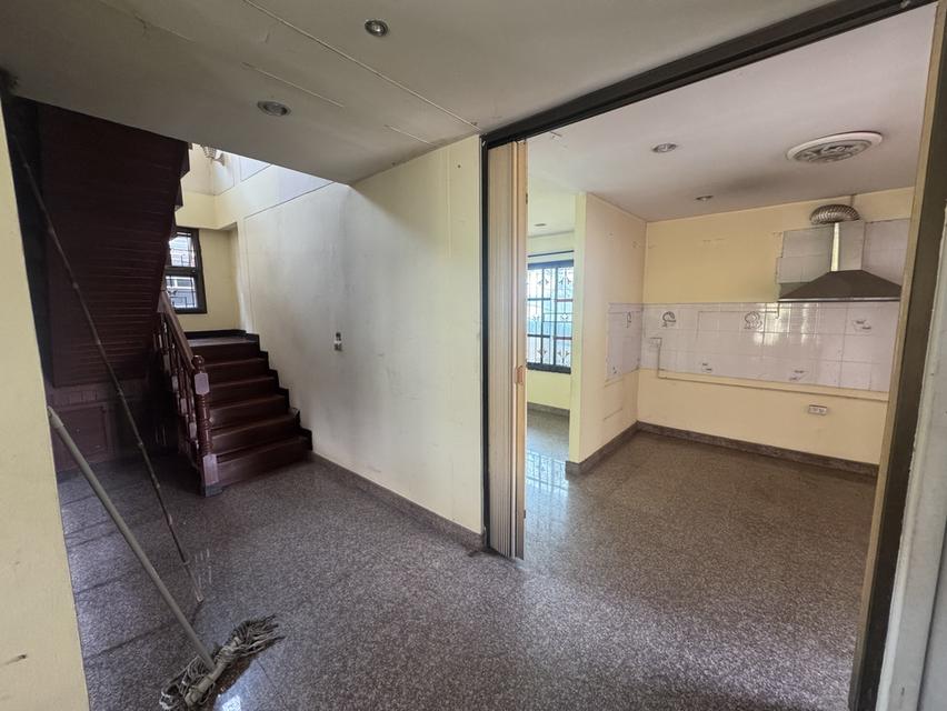 ขายบ้านเดี่ยว 2ชั้น พื้นที่เยอะ ราคาถูก 8