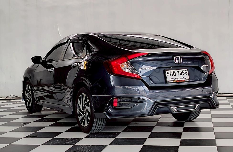 🚗HONDA CIVIC FC 1.8 EL ปี 2016🚗 เคดิตดีฟรีดาวน์ 3