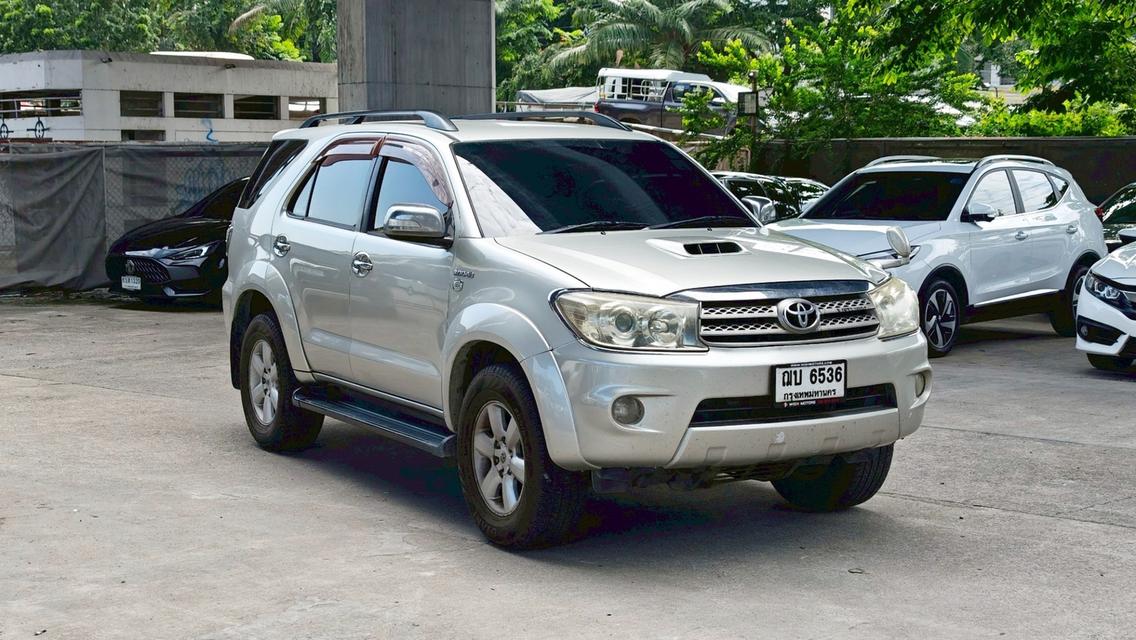 Toyota Fortuner 3.0 V 2WD AT ปี 2009 4