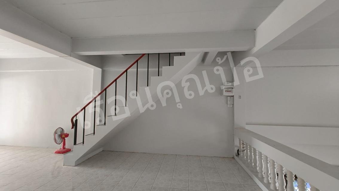 ขายอาคารพาณิชย์ ทำเลทอง ใจกลางเมืองอุทัยธานี 9