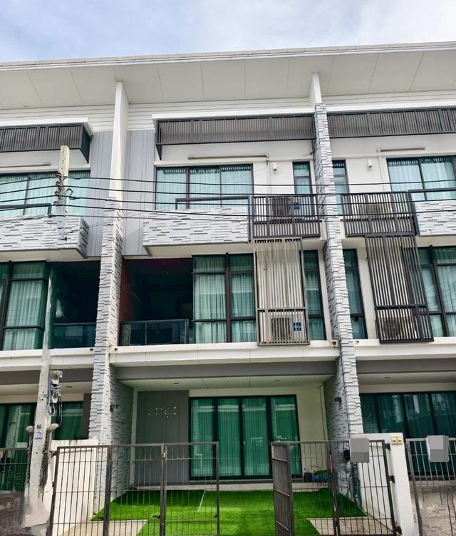 ให้เช่าทาวน์โฮม 3 ชั้น โครงการ Plex บางนา พร้อมอยู่ ติดถนนบางนา-ตราด (N.1763) 1