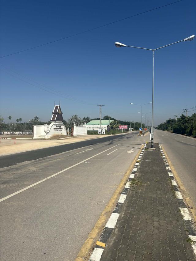 ที่ดินติดถนนใหญ่ใกล้วัดพระธาตุลำปางหลวง 4