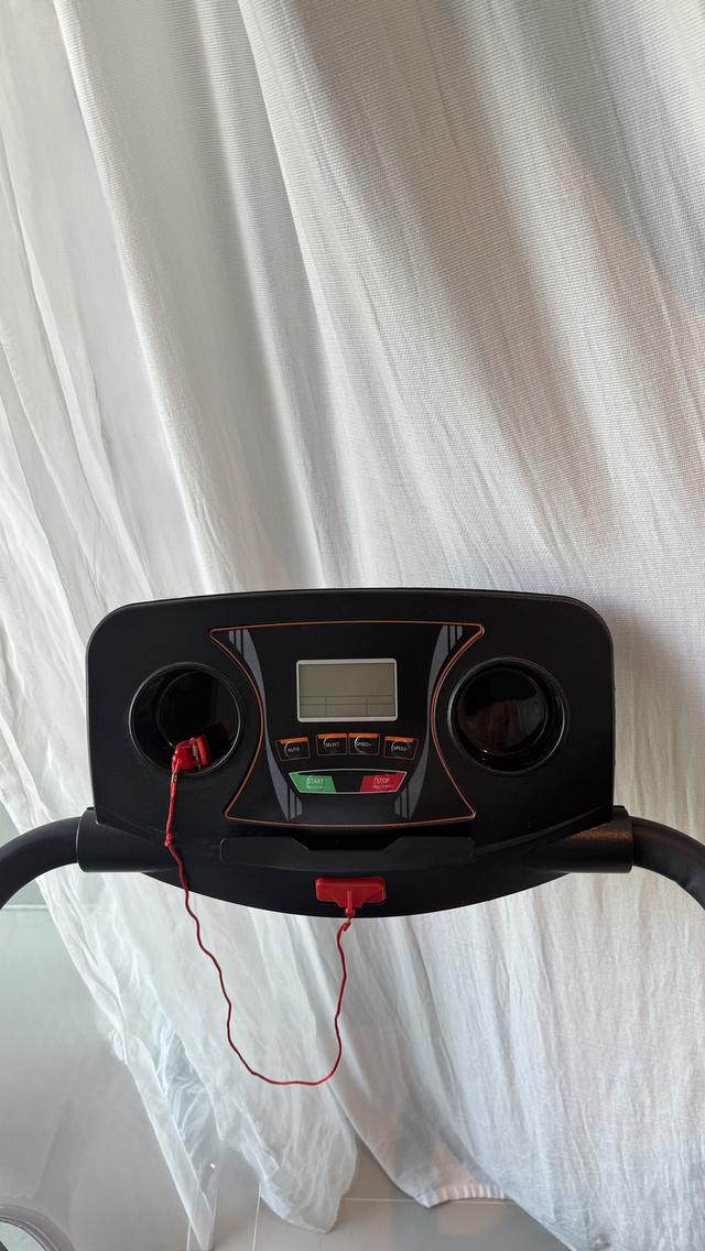 ลู่วิ่งไฟฟ้าkeep going max ลู่วิ่งไฟฟ้า 3.5HP พร้อมระบบรับแรงกระแทกสามารถพับเก็บได้ประหยัดเนื้อที่ปรับความชันได้ 3 ระดับ รับนํ้าหนักสูงสุด 350 kg มือ2 5