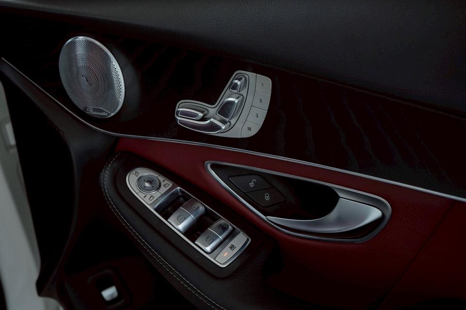 รหัสรถ CBL4125 Mercedes-Benz GLC250d 2.1 AMG Plus Coupe W253 AT 2017 รูปที่ 14