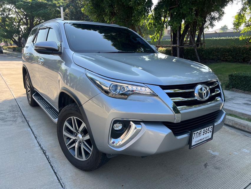 Toyota Fortuner 2.4 2WD ปี 2018 