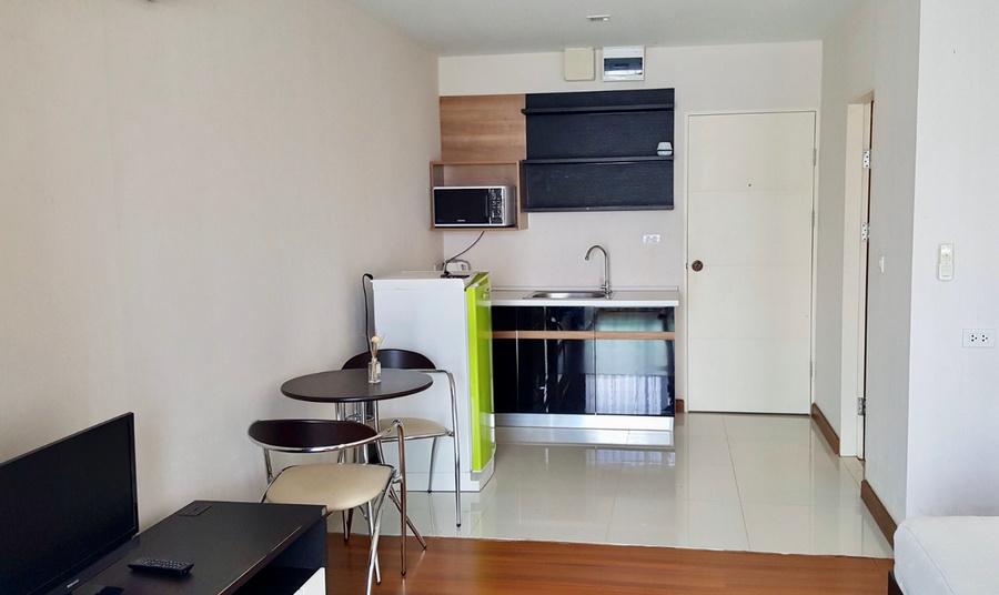 Condo Airlink Residence ห้องมุม 32 ตารางเมตร ชั้น7 อาคาร 2 หน้าโครงการ ตกแต่งครบ 4