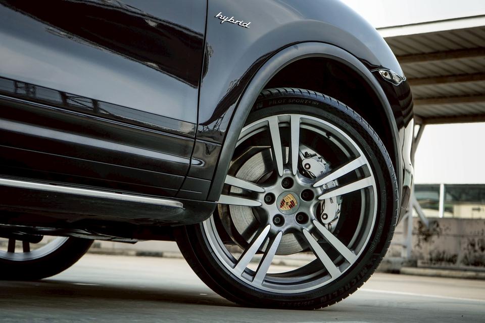 รหัสรถ CBL5640 PORSCHE CAYENNE 3.0 S Hybrid 4WD AT 2013 รูปที่ 20