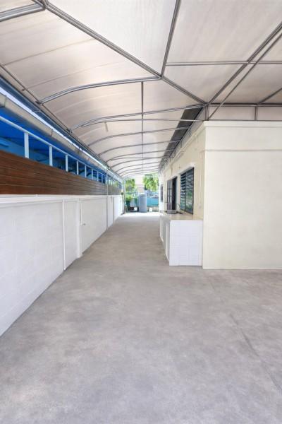 ถูกที่สุดในโลก ทำครัวกลางได้ MRT ไฟฉาย 1.8กม. ทำเลถนนพรานนก จดทะเบียนบ.ได้ บ้านเดี่ยว 2 ชั้น หลังมุม 4นอน 3น้ำ 64 ตร.ว. 5