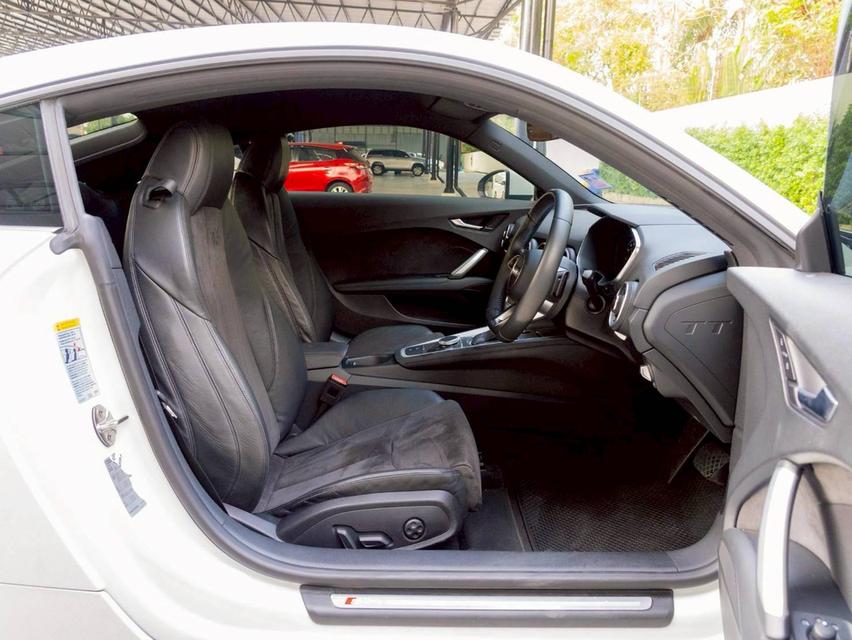 Audi TT Coupe 45 TFSI Quattro S line 2018 รูปที่ 9