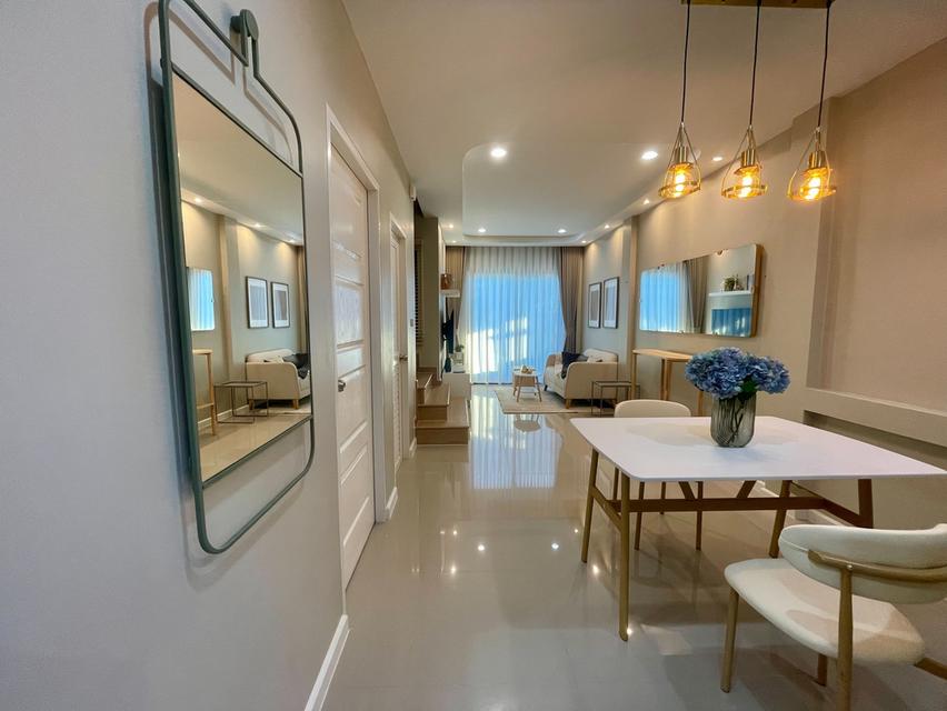 เดอะ ธาม อ่อนนุช-มอเตอร์เวย์ 3