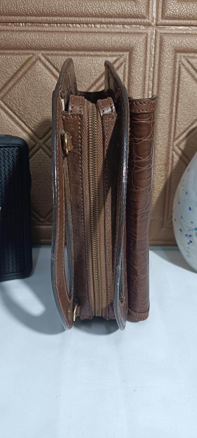 กระเป๋าลายหนังจระเข้ สีน้ำตาลเข้ม Vintage Etienne Aigner Bag. รูปที่ 9