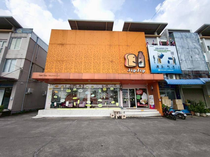 อาคารพาณิชย์ 3 คูหา ถนนนาวงประชาพัฒนา แขวงสีกัน เขตดอนเมือง กรุงเทพมหานคร 1