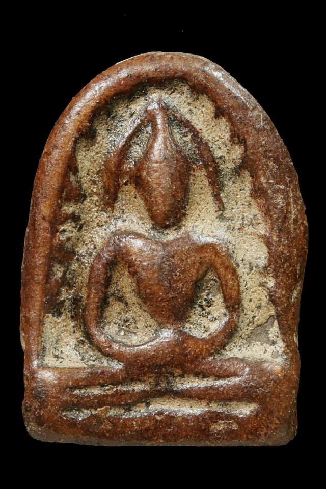 พระซุ้มกอพิมพ์กลาง มีกนก