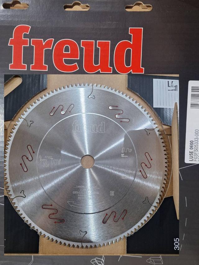 FREUD ใบเลื่อยวงเดือน ใบเลื่อยฟรอยด์ ใบเลื่อยตัดอลูมิเนียม ใบเลื่อย 12นิ้ว