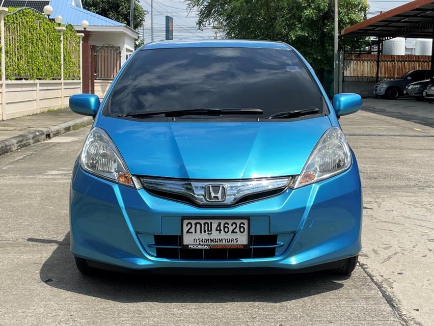 HONDA JAZZ 1.3 HYBRID ปี 2013 AUTO สภาพนางฟ้า