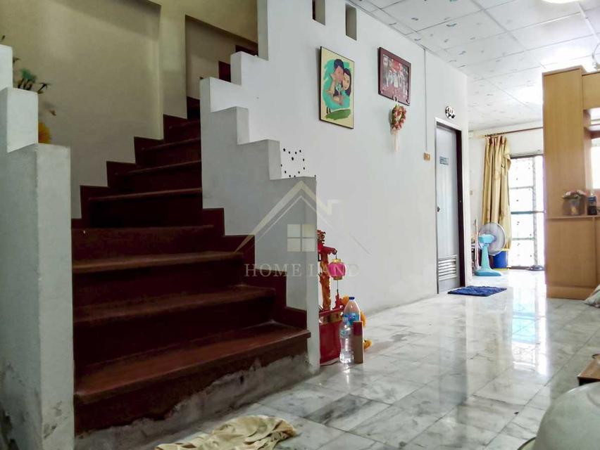 ทาวน์เฮ้าส์ 2 ชั้น หมู่บ้าน วิโรจน์วิลล์ บ้านกล้วย - ไทรน้อย ทำเลดี ราคาถูก 4