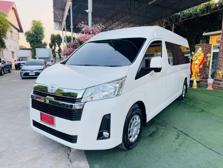 เกียร์ออโต้ Toyota Commuter 2.8 AT 2025  รถใหม่จากป้ายแดง ใช้ 1,xxx กม 3