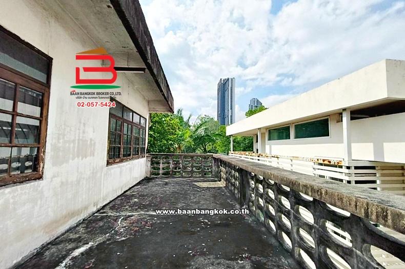 ทาวน์เฮาส์ เนื้อที่ 45 ตร.ว. ซอยสุขุมวิท 99 ทำเลดี ใกล้ BTS สถานีบางจาก ถนนสุขุมวิท แขวงบางจาก เขตพระโขนง 9