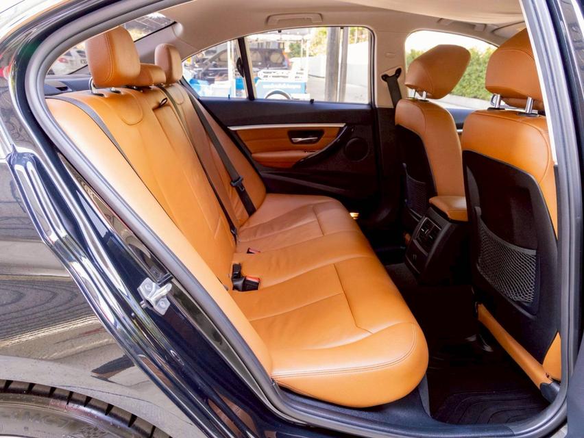 BMW 330e 2.0Plug in hybrid ปี18 15