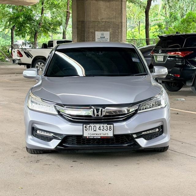 2016 Accord 2.0 EL AT รุ่นท๊อป ออฟชั่นครบ พร้อม Sunroof รูปย่อยที่ 2