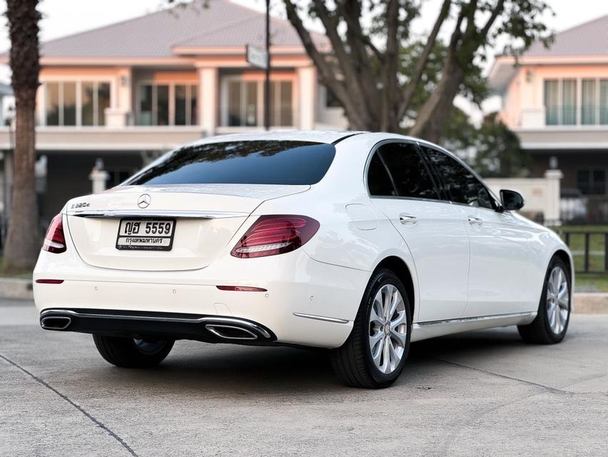 🌟 Mercedes Benz E220d (ดีเซลล้วน) Top ปี 2016 W213 รหัส AVA5559 4