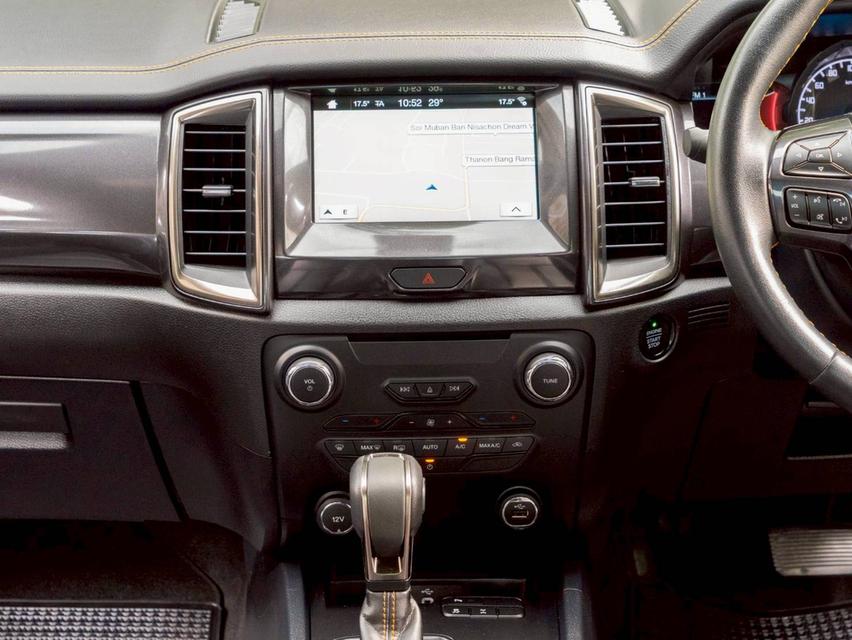 Ford Ranger 2.0 Wildtrak Double Cab 4x2  ปีจด 2019  12