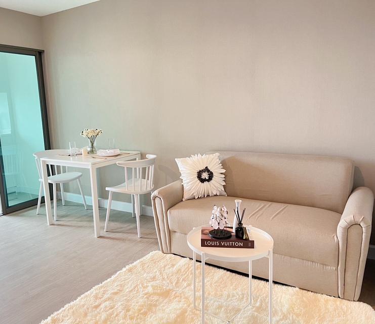 Condo Metrolux Rachada 6