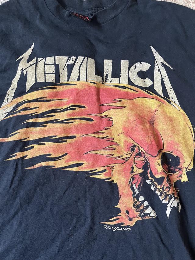 เสื้อยืดวงดนตรีคณะmettalica