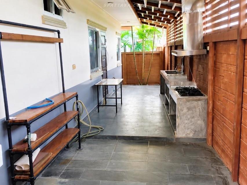 For Sale / Rent — Pool Villa at Dusit Pattaya Park 3, Huay YaiSingle-storey pool villa in Dusit Pattaya Park 3, Huay Yai. Suitable for living 10