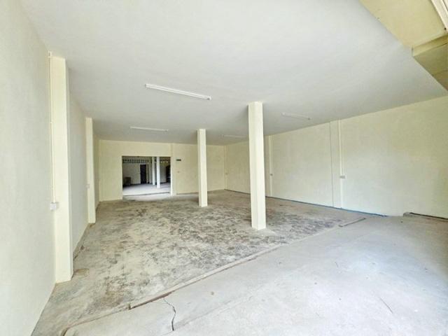 MRT จรัญฯ13 700 ม โลตัส จรัญสนิทวงศ์ 15 500 ม.ให้เช่าอาคารพาณิชย์ 3 ชั้น 2 คูหา แยกไฟฉาย 1 กม. ตีทะลุกัน 45 ตร.วา. 540 ต 4