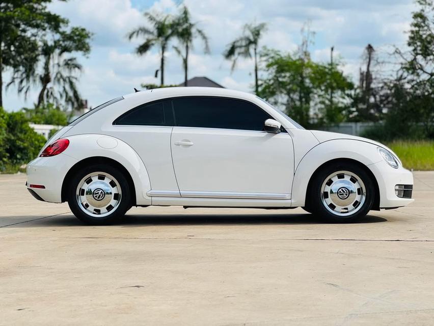 VOLKSWAGEN NEW BEETLE 1.2 TSI Turbo 8