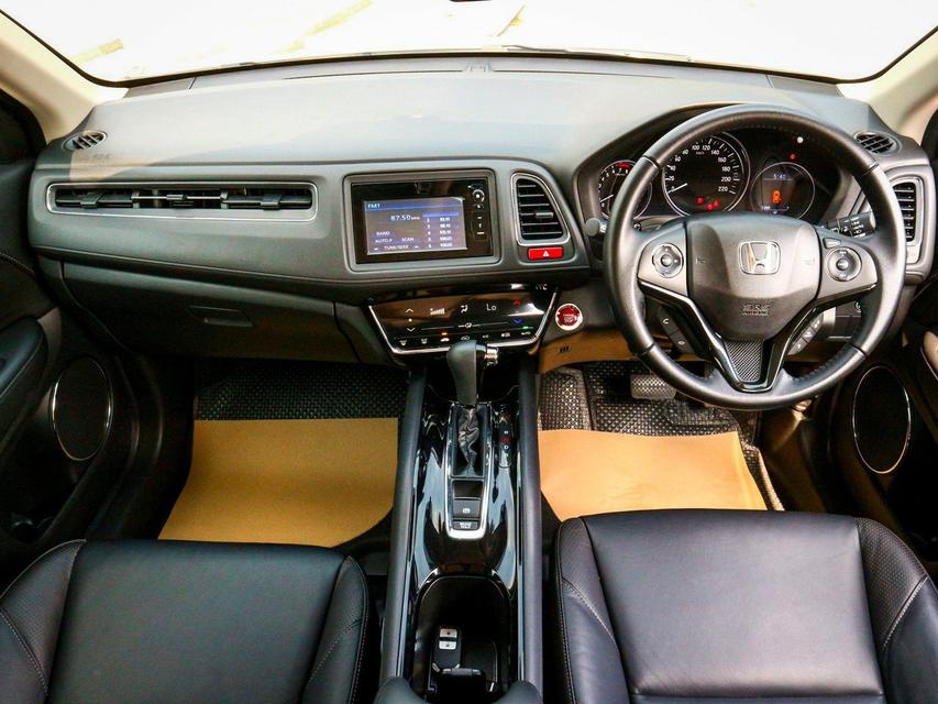 รูป Honda HR-V 1.8 El Sunroof ปี 2018 สีขาว 5
