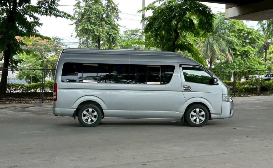 TOYOTA HIACE COMMUTER 2.7 VVTI ปี 2014