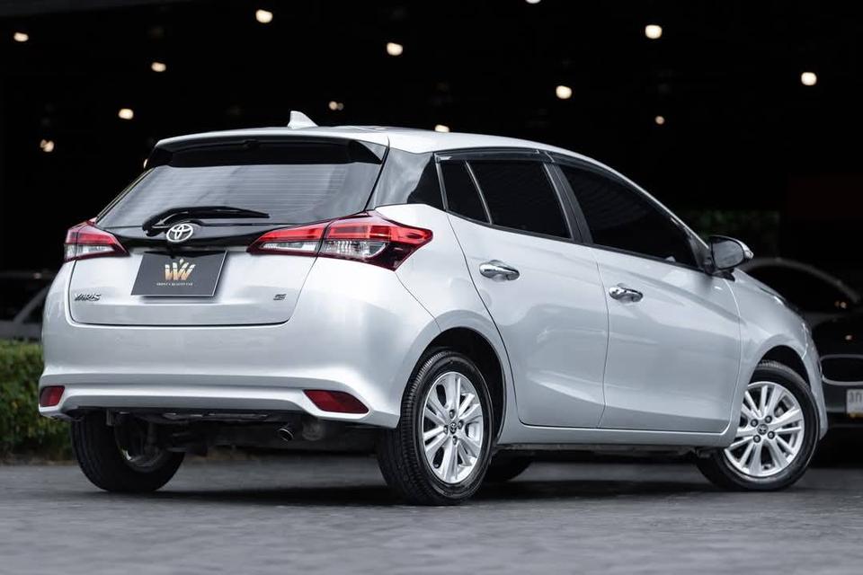 Toyota 1.2G hatchback auto 9 หมื่น 7