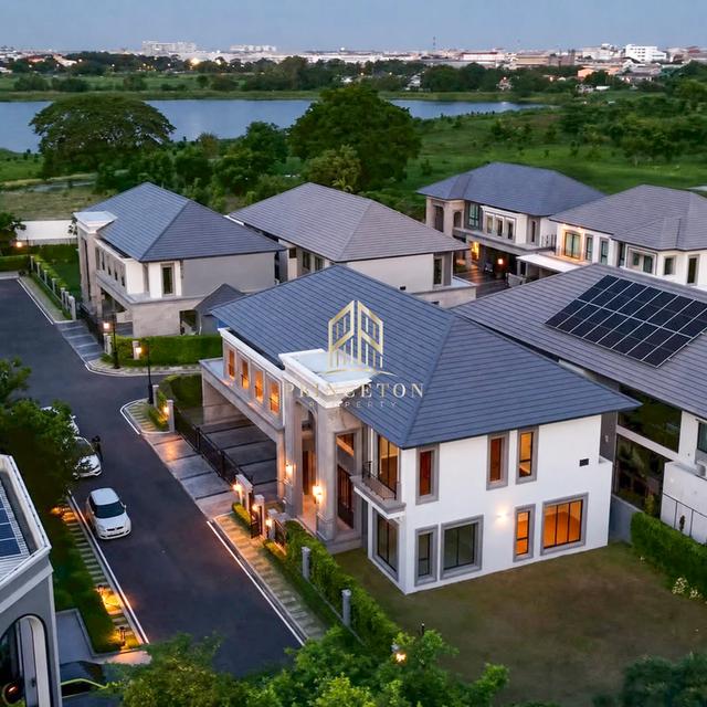 Luxury House for Sale Grand Bangkok Boulevard Ramintra–Kasetnawamin 3