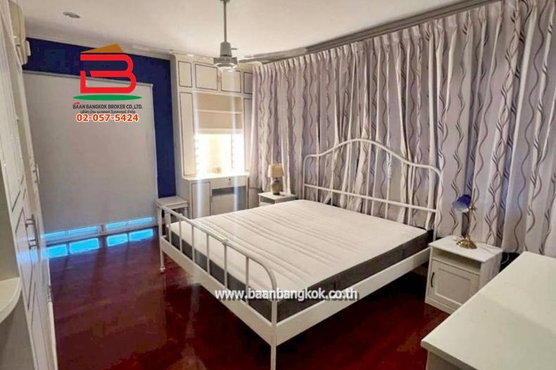 บ้านเดี่ยว หมู่บ้านชลลดา (ซ.สายไหม34) เนื้อที่ 186.1 ตรว. ใกล้ตลาดเอซีสายไหม ถนนพหลโยธิน แขวงสายไหม เขตสายไหม 9
