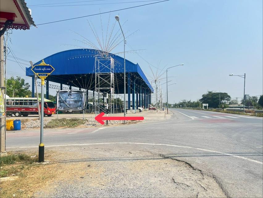 บ้านเดี่ยว 2 ชั้น 42 ตร.ว. ครึ่งปูนครึ่งไม้สัก สภาพดี จ.สิงห์บุรี 3