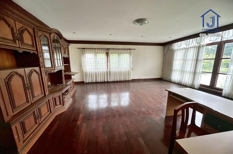 ขายบ้านเดี่ยว2 ชั้น หมู่บ้านเมืองเอก โครงการ4 ถนนเอกทักษิณ ซอยพหลโยธิน87 ติดอาร์เอสยู วิสต้า กอล์ฟคอร์ส 8