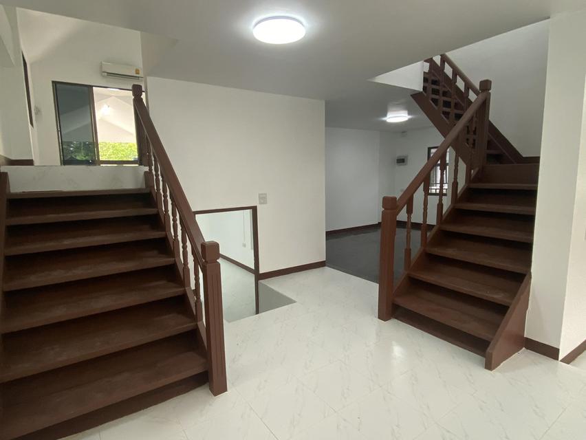 🏡🌟 ให้เช่าด่วน! บ้านเดี่ยวเล่นระดับ 3 นอน  พื้นที่กว้างขวาง เป็นส่วนตัวสูง!  มาตรฐานคุณภาพพรีเมียม ทำเลเด่น 15