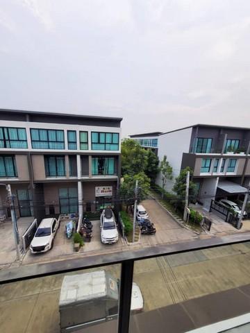 PF04 ขายทาวน์โฮม 3 ชั้นครึ่ง หมู่บ้านกลางเมืองวิภาวดี 64 Baan Klang Muang Vibhavadi 64 ใกล้สนามบินดอนเมือง บ้านเปล่า 4