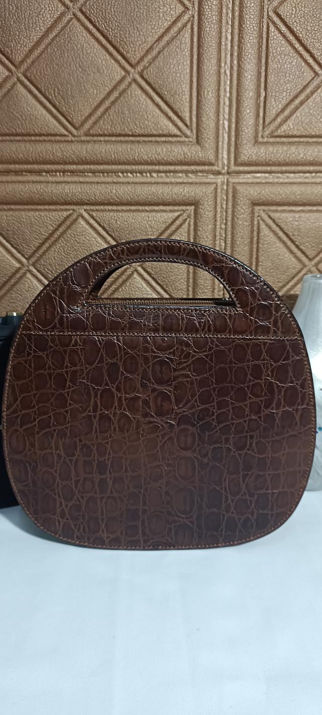 กระเป๋าลายหนังจระเข้ สีน้ำตาลเข้ม Vintage Etienne Aigner Bag. รูปที่ 4