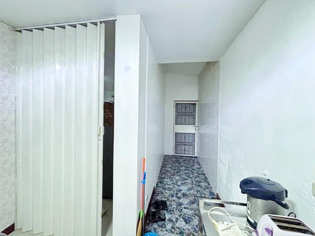 เพอร์เฟค ตลาดบางแก้ว 900 ม. เมกาบางนา 3 กม. บ้านเดี่ยว 2 ชั้นให้เช่า 3นอน 2 น้ำ 36ตร.ว. 150ตร.ม. 2คันBTS ศรีนครินทร์ 8