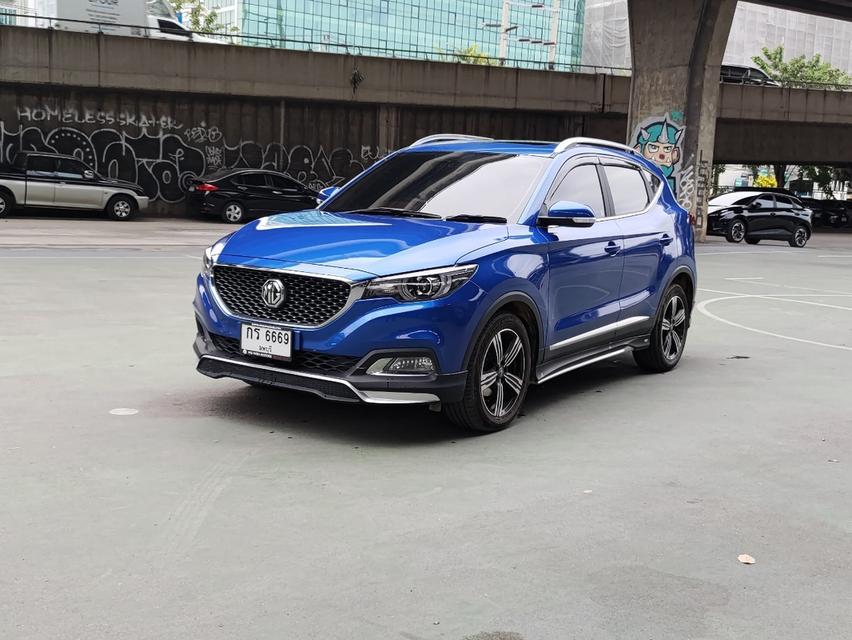 ขายรถ MG ZS 1.5X sunroof ปี 2020 สีน้ำเงิน เกียร์ออโต้ 3