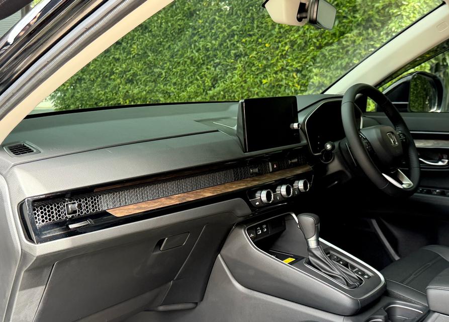 2024 HONDA CRV 2.0 eHEV ES รถมือเดียวสภาพป้ายแดง รถวิ่งน้อยเพียง 10,000 กม รถไม่เคยมีอุบัติเหตุครับ 11
