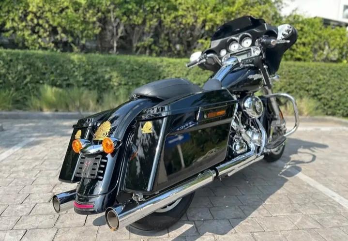 2011 Harley-Davidson Street glide 3