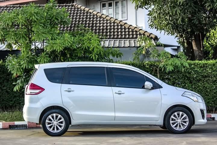 Suzuki Ertiga มือสอง 6