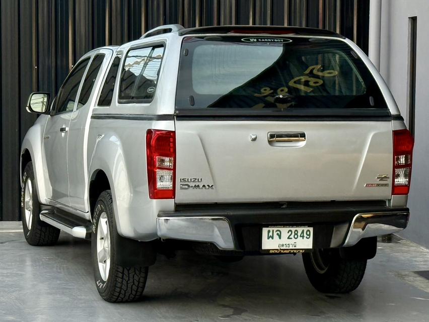 Isuzu D-Max Hi-Lander Cab Auto 2.5 VGS Z สีเทา ปี 2013 เกียร์ออโต้ 6