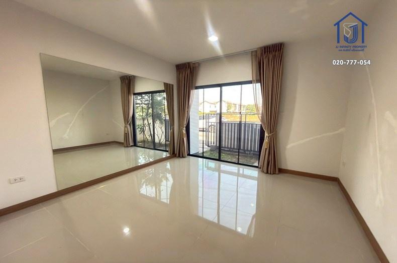 ขายบ้านเดี่ยว 2 ชั้น หมู่บ้านดิ เอ็มเบรส จตุโชติ รามอินทรา ถนนไทยรามัญ ใกล้ทางด่วน,รถไฟฟ้า 6